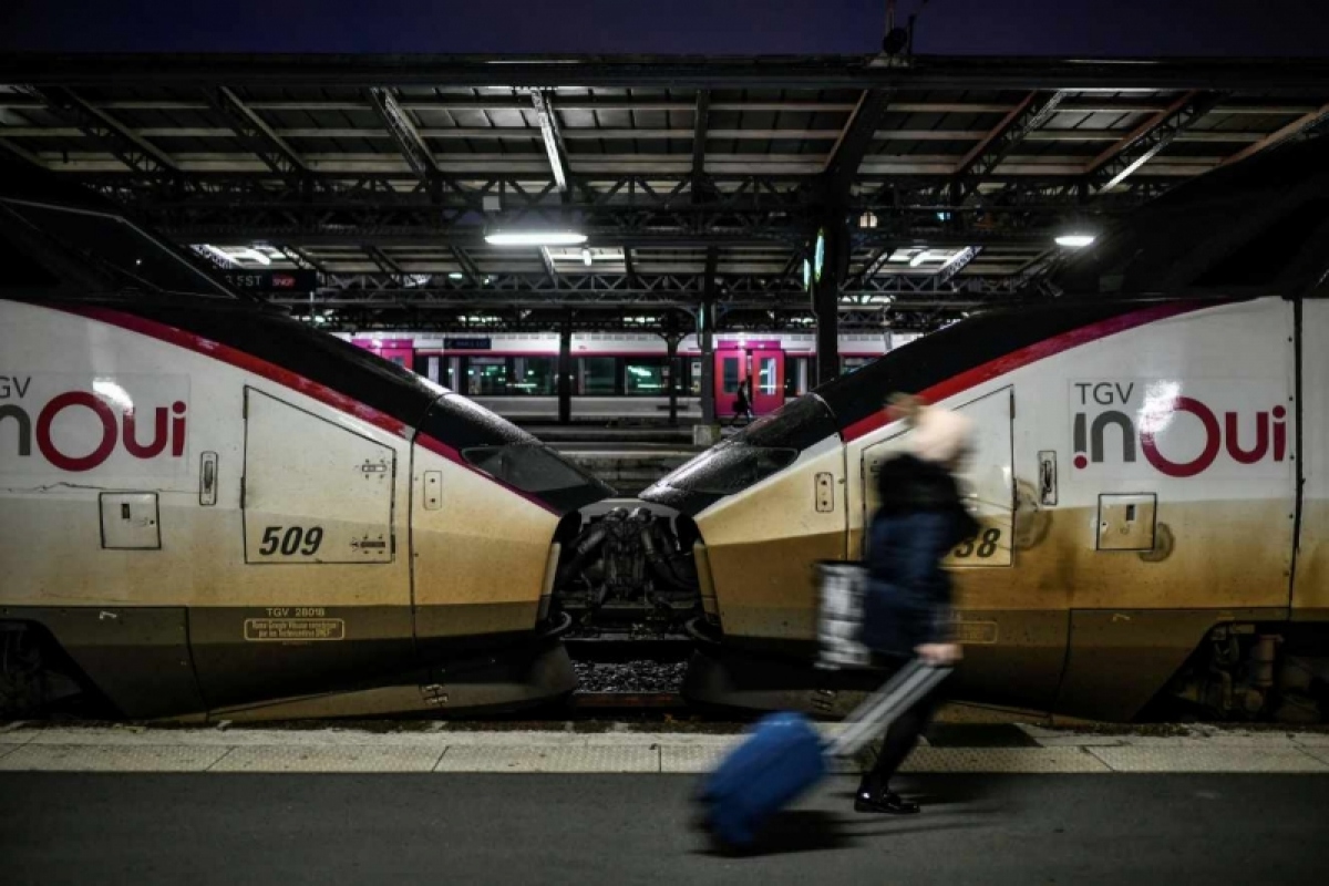 Đình công ngành đường sắt tại Pháp khiến hơn 200.000 hành khách bị lỡ chuyến